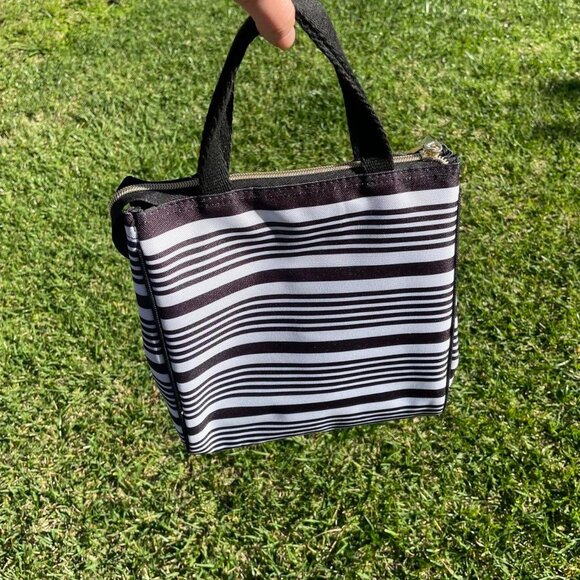 Kate Spade black and white striped lunch bag - Picture 5 of 7